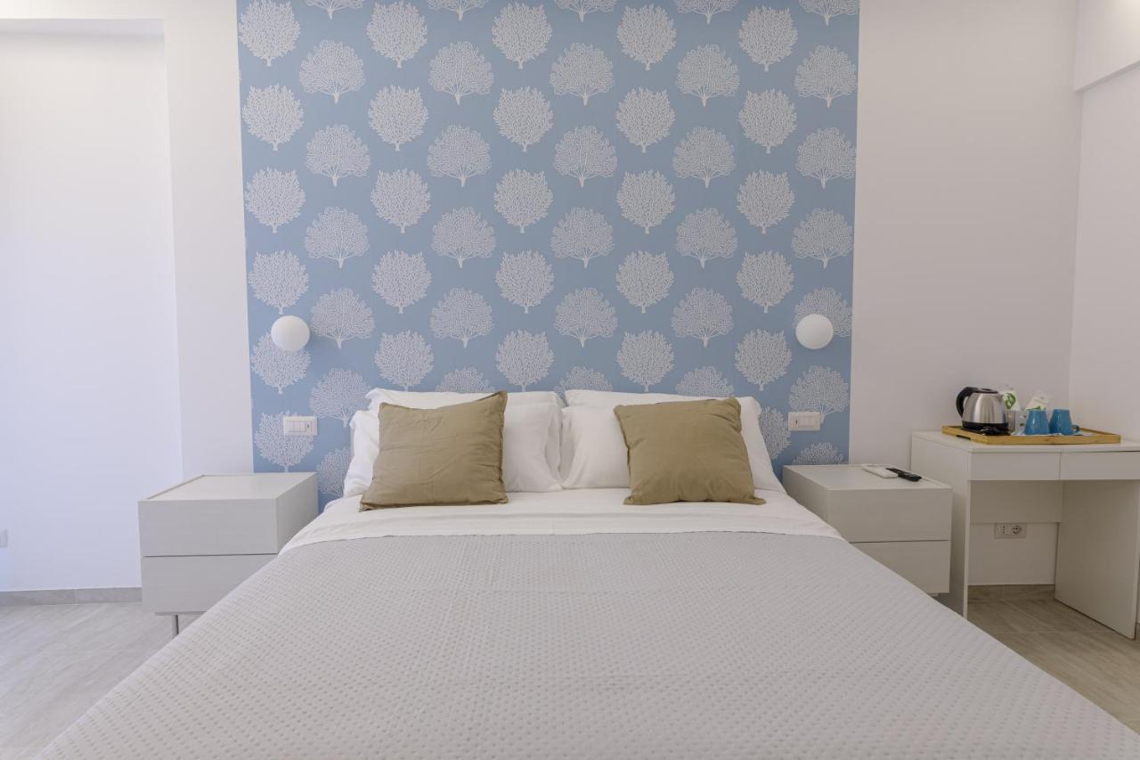 Vista Mare Guest House Чивитанова-Марке Экстерьер фото